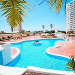 Club Paraiso *