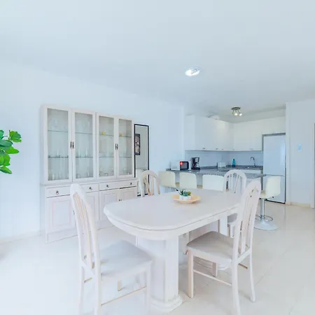 Apartment Club Paraiso 101